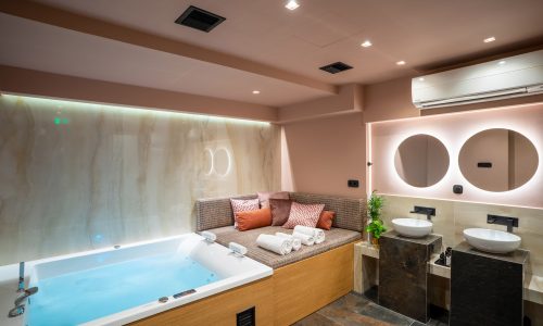 luxuri_jacuzzi_suite_0097_ luxuri_jacuzzi_suite_0097_