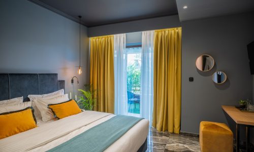 yiamouris_0021_ yiamouris_0021_