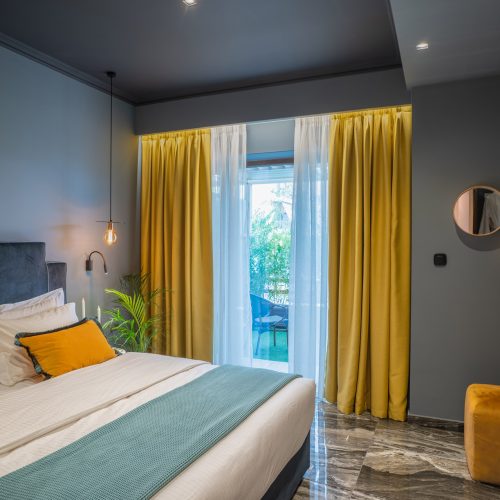 yiamouris_0021_ yiamouris_0021_