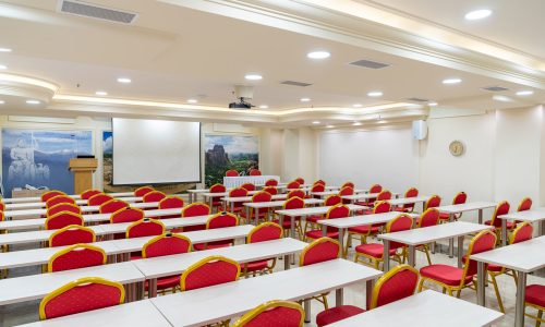 yiamouris_0136_ yiamouris_0136_