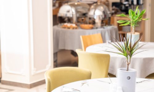 yiamouris_0168_54439 yiamouris_0168_54439