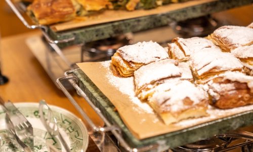 yiamouris_0174_54446 yiamouris_0174_54446